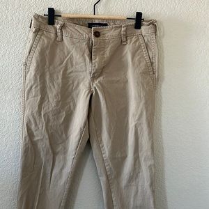 Men’s chinos